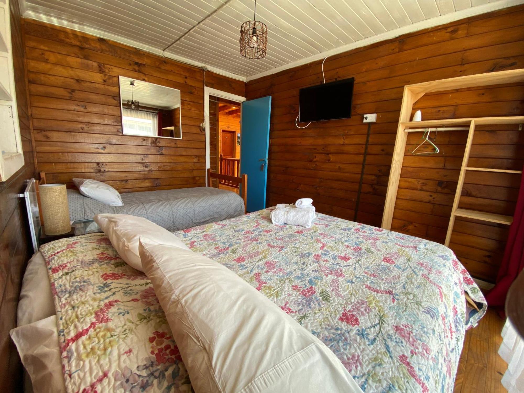 Hostel Moreno بتشيلمو المظهر الخارجي الصورة